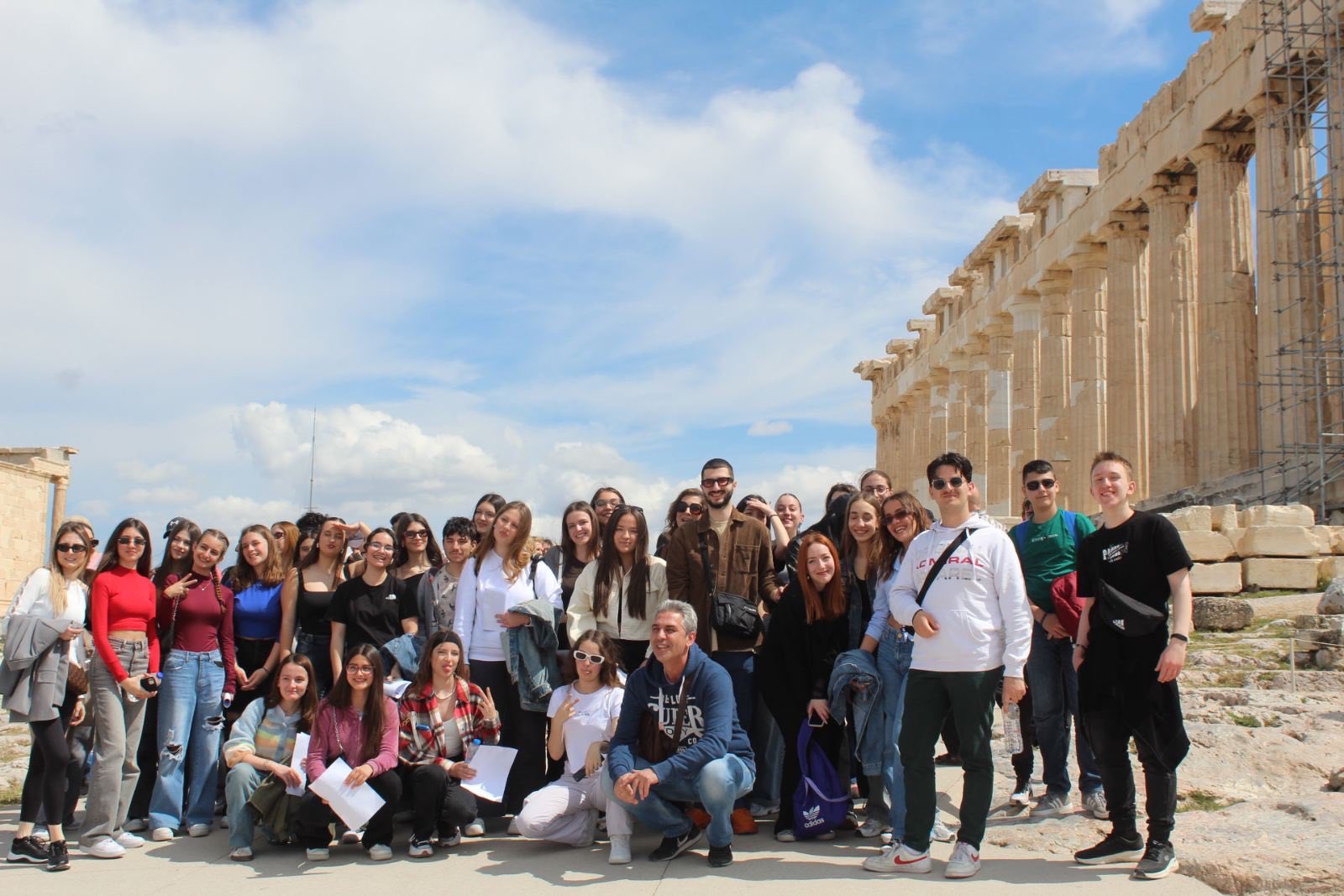 Ομαδική φωτογραφία στην Ακρόπολη